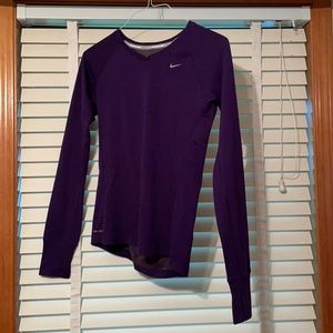 Nike Women’s S Nike longlseeve dri-fit top